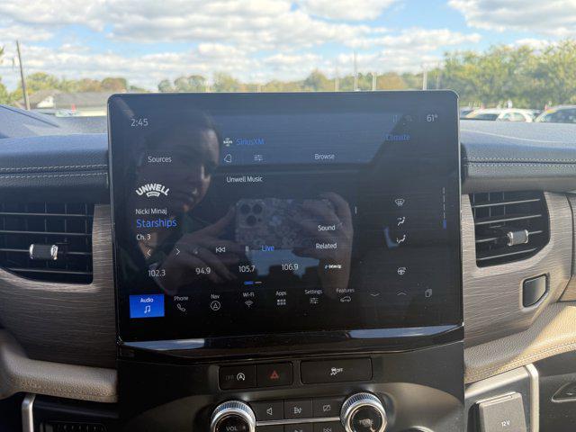 used 2024 Ford Expedition car, priced at $49,687