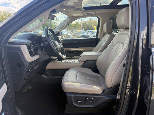 used 2024 Ford Expedition car, priced at $49,687