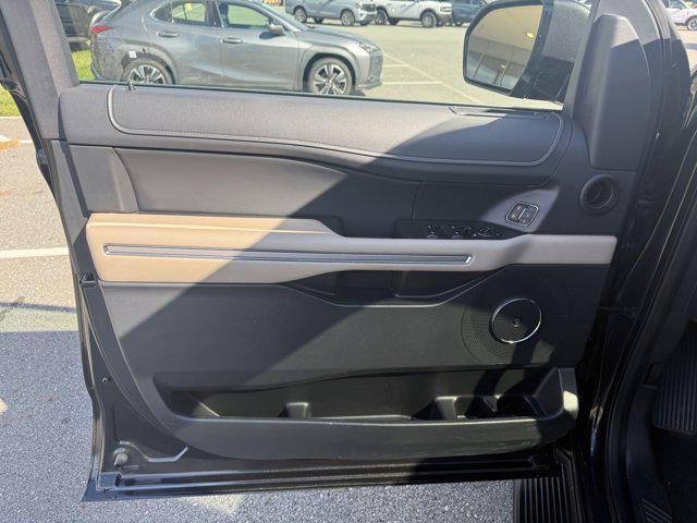 used 2024 Ford Expedition car, priced at $49,687