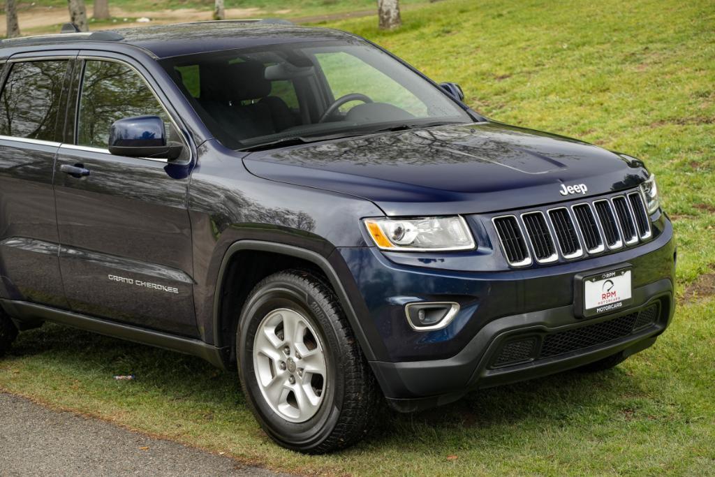 used 2015 Jeep Grand Cherokee car, priced at $13,980