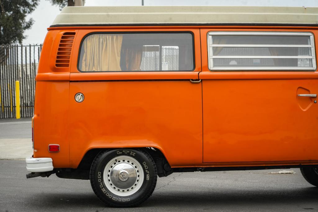 used 1974 Volkswagen Microbus car