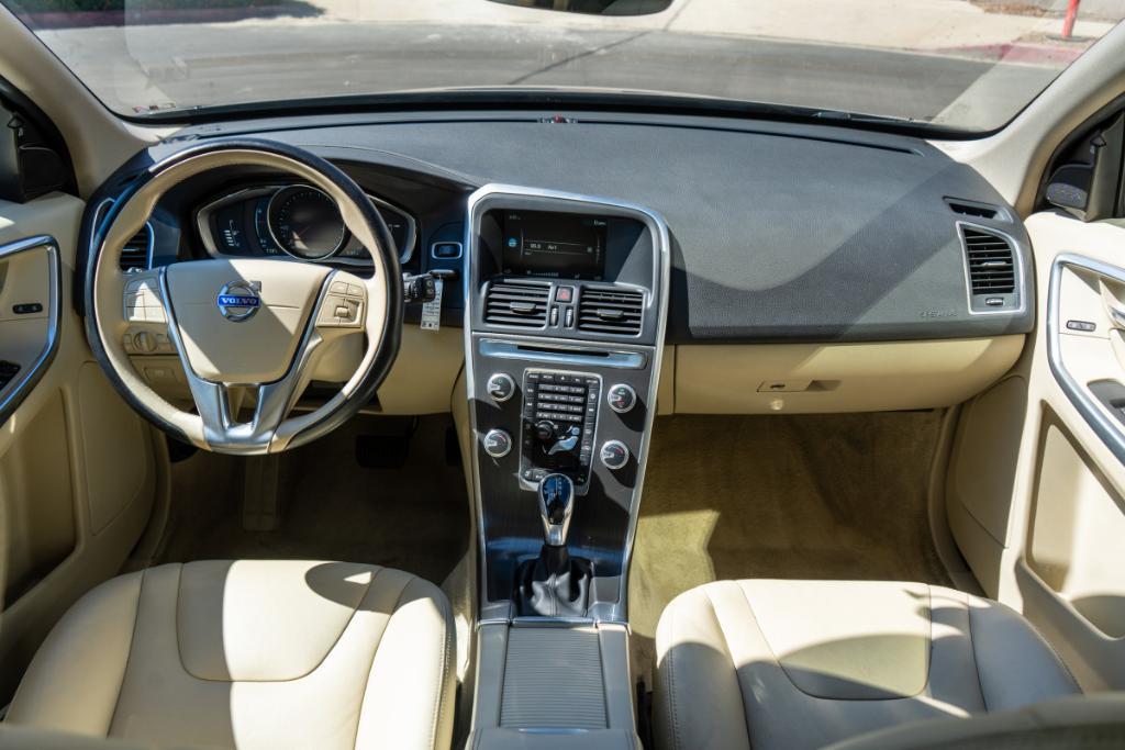 used 2016 Volvo XC60 car, priced at $13,980