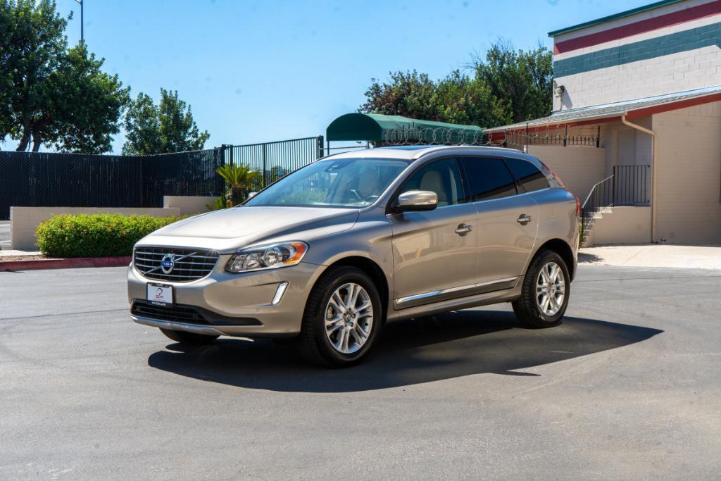 used 2016 Volvo XC60 car, priced at $13,980