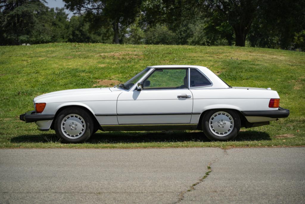 used 1988 Mercedes-Benz SL-Class car, priced at $22,980