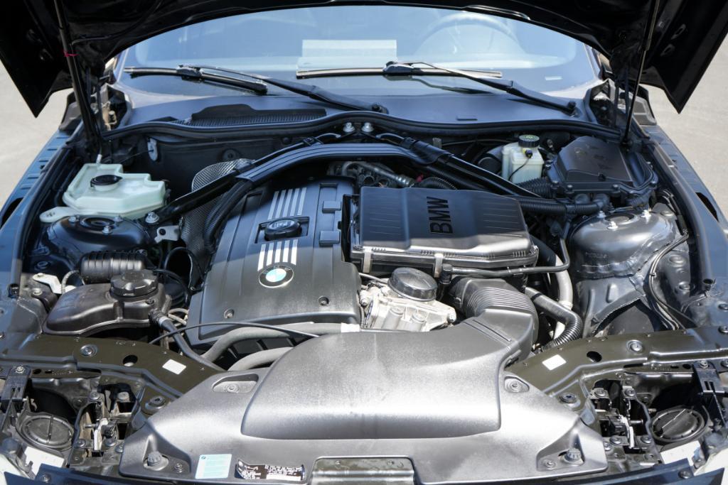 used 2011 BMW Z4 car, priced at $15,880