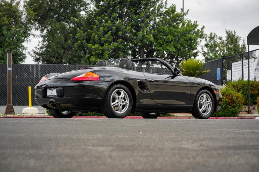 used 1999 Porsche Boxster car