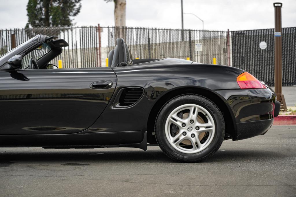 used 1999 Porsche Boxster car
