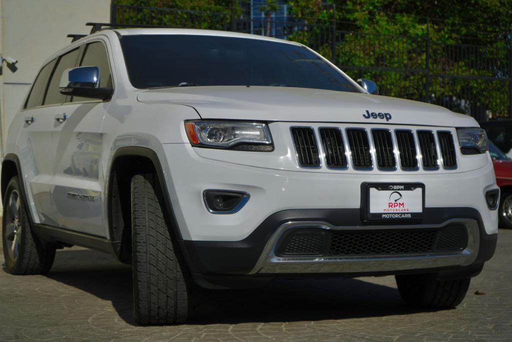 used 2015 Jeep Grand Cherokee car, priced at $13,980