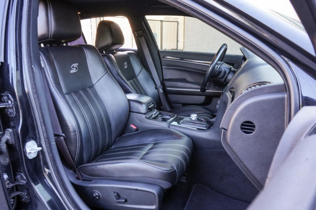used 2019 Chrysler 300 car, priced at $18,980