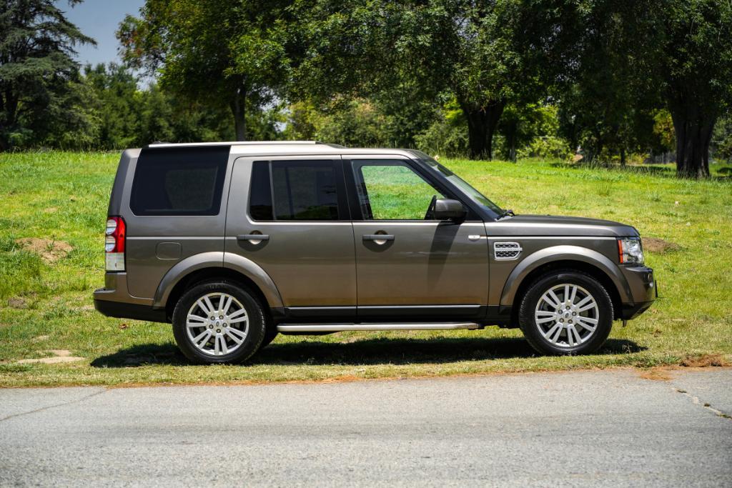 used 2011 Land Rover LR4 car, priced at $13,480