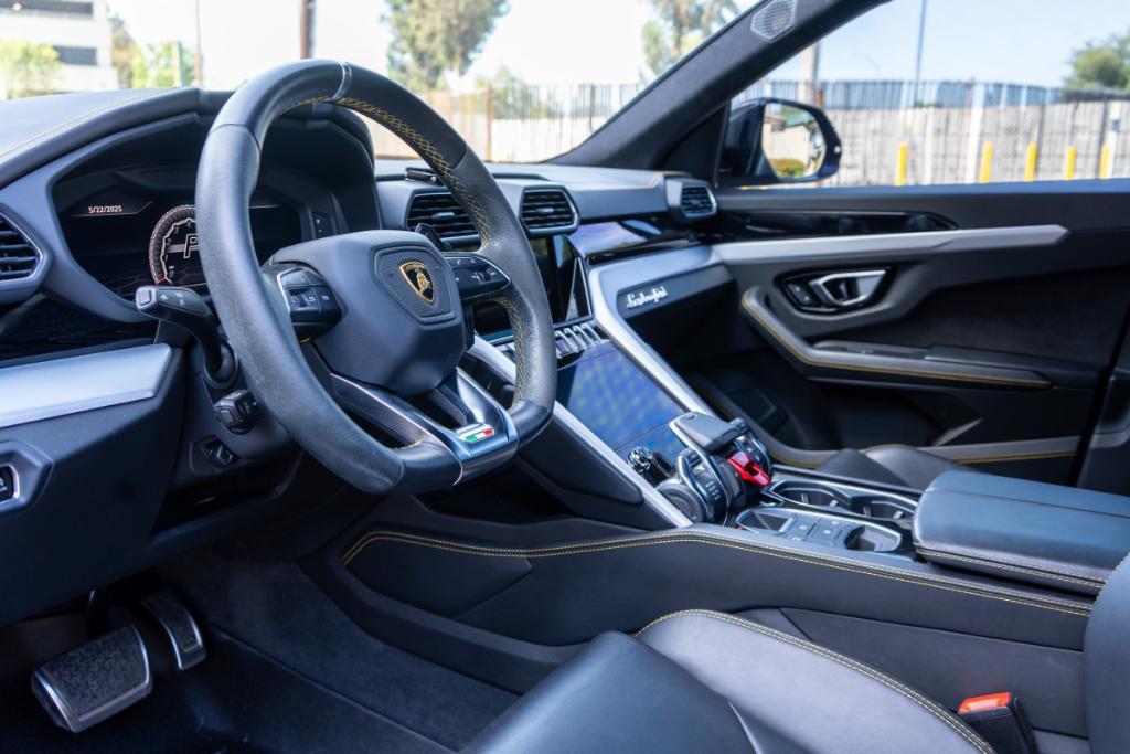 used 2021 Lamborghini Urus car, priced at $189,980