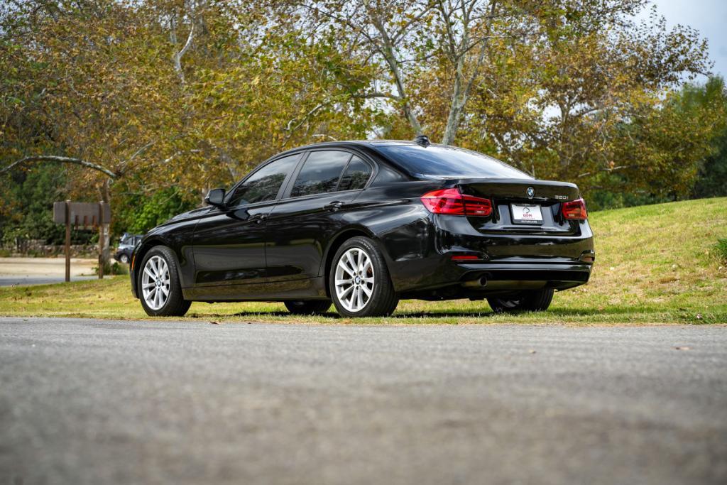 used 2016 BMW 320 car