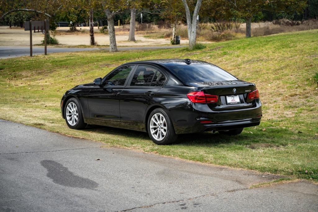 used 2016 BMW 320 car