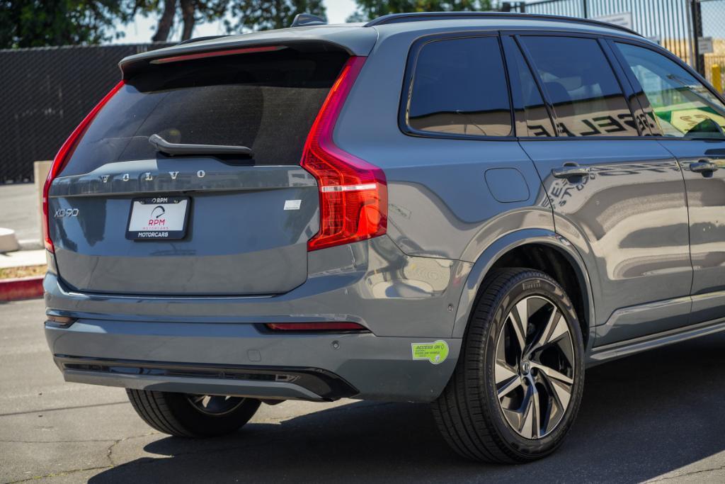 used 2023 Volvo XC90 Recharge Plug-In Hybrid car