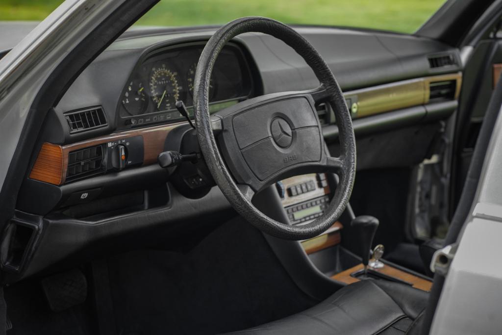 used 1987 Mercedes-Benz S-Class car, priced at $10,980