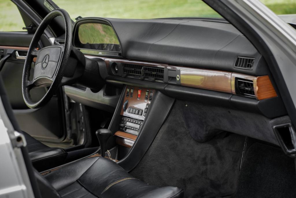 used 1987 Mercedes-Benz S-Class car, priced at $10,980