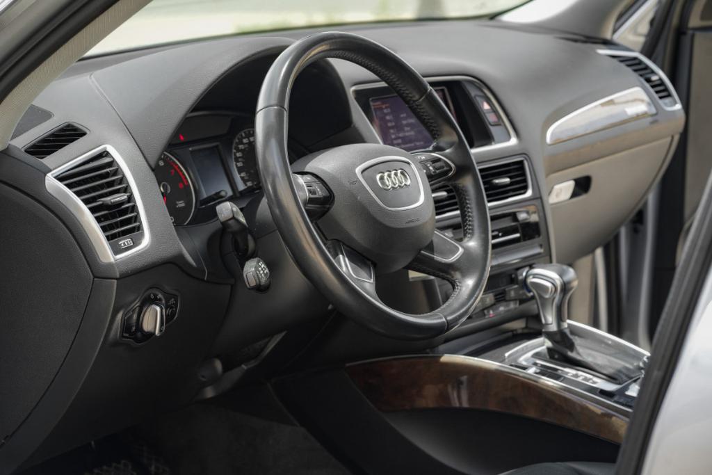 used 2016 Audi Q5 car, priced at $13,980