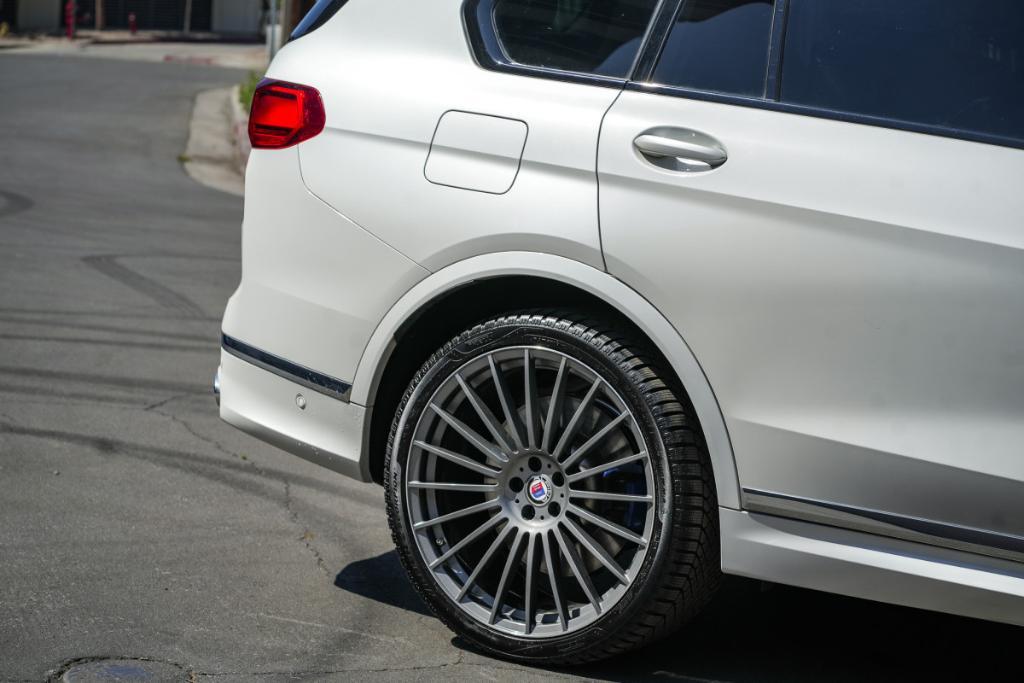 used 2021 BMW ALPINA XB7 car
