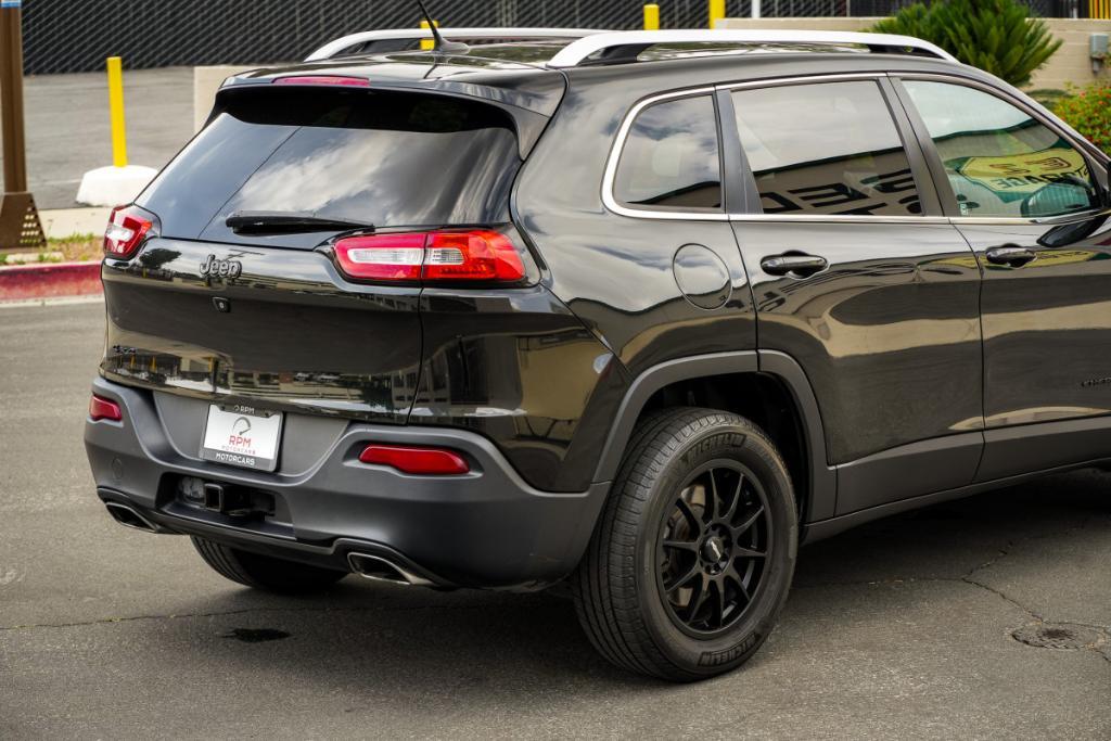 used 2015 Jeep Cherokee car