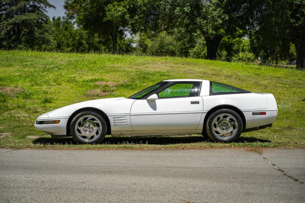 used 1993 Chevrolet Corvette car, priced at $13,980