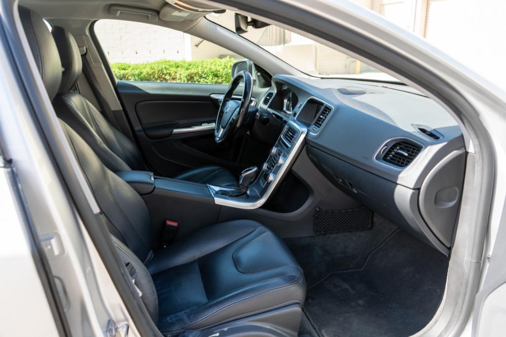 used 2018 Volvo S60 Inscription car, priced at $8,880