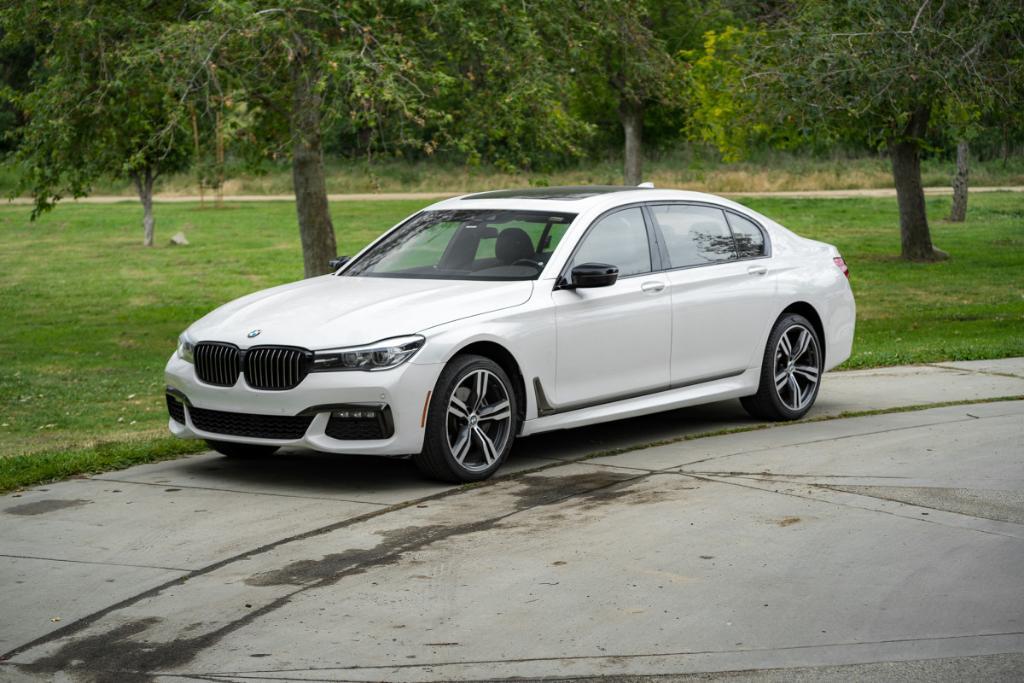 used 2019 BMW 740 car
