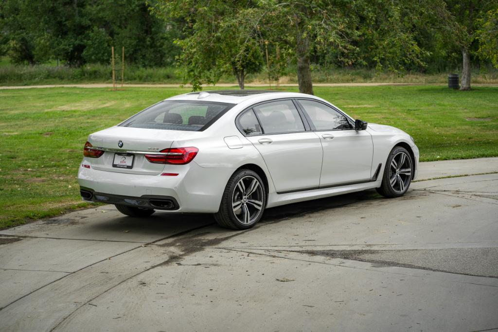 used 2019 BMW 740 car