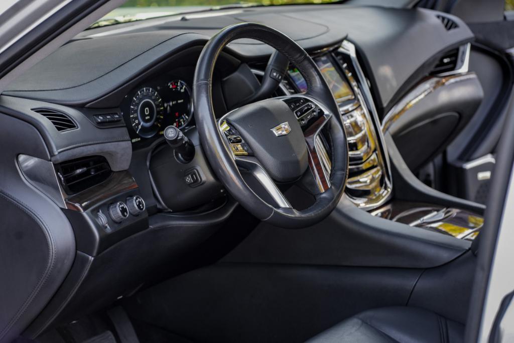 used 2019 Cadillac Escalade car, priced at $33,980