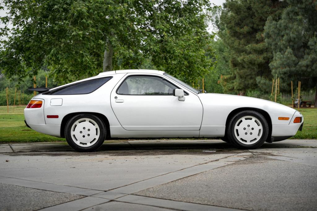 used 1987 Porsche 928 car, priced at $34,980