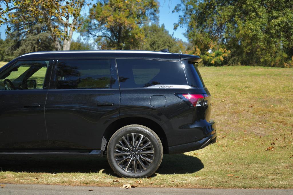 used 2025 INFINITI QX80 car, priced at $108,980