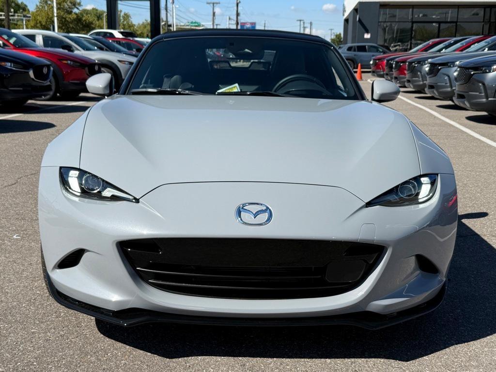 new 2025 Mazda MX-5 Miata car, priced at $38,729