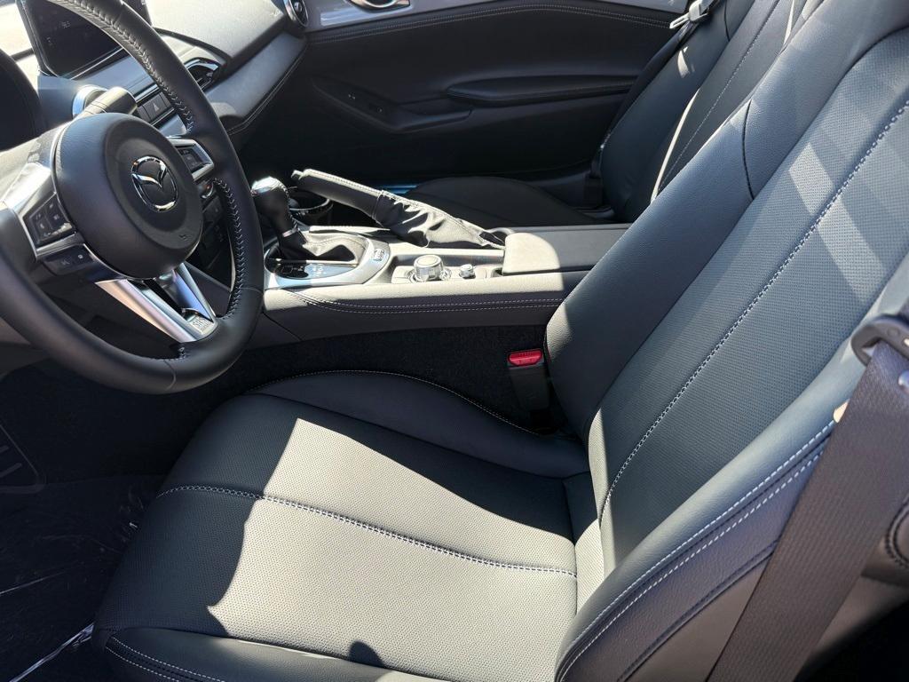 new 2025 Mazda MX-5 Miata car, priced at $38,729