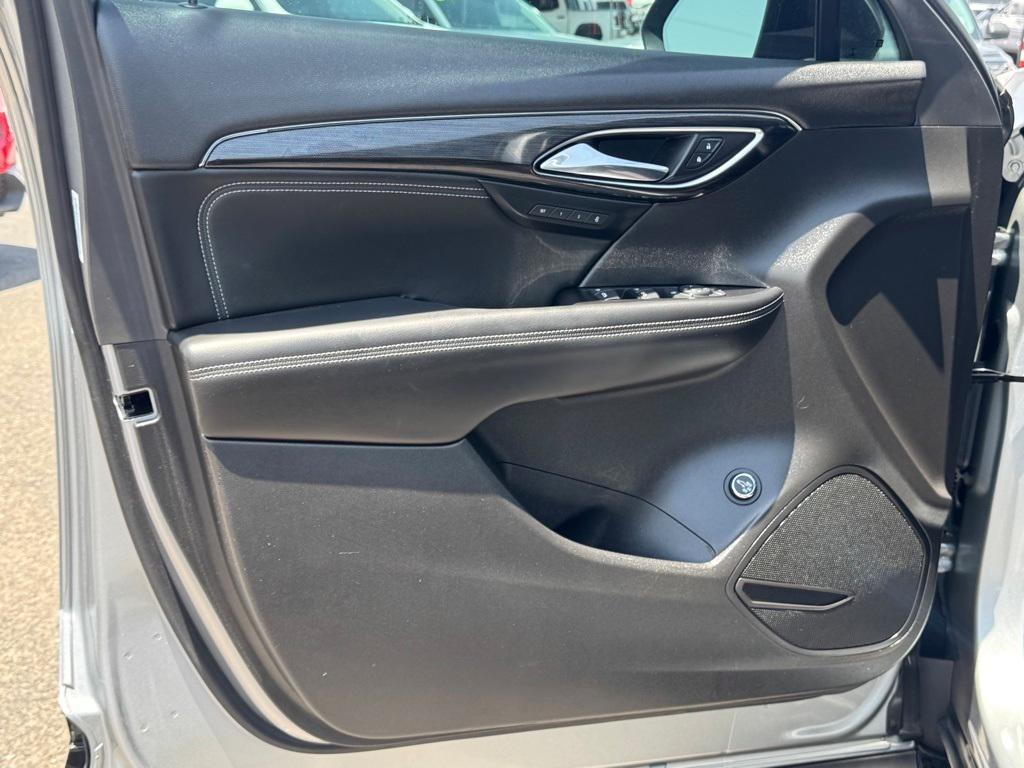 used 2023 Buick Envision car, priced at $28,108