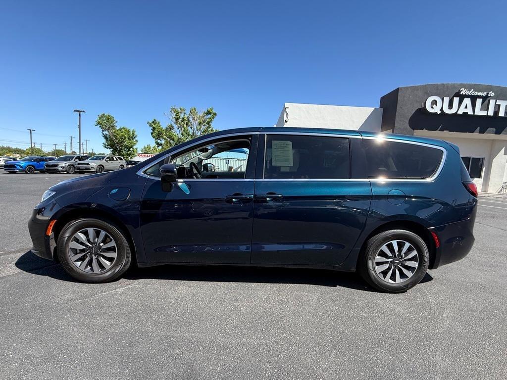 used 2023 Chrysler Pacifica Hybrid car, priced at $30,941
