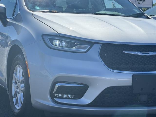 used 2023 Chrysler Pacifica car, priced at $35,498