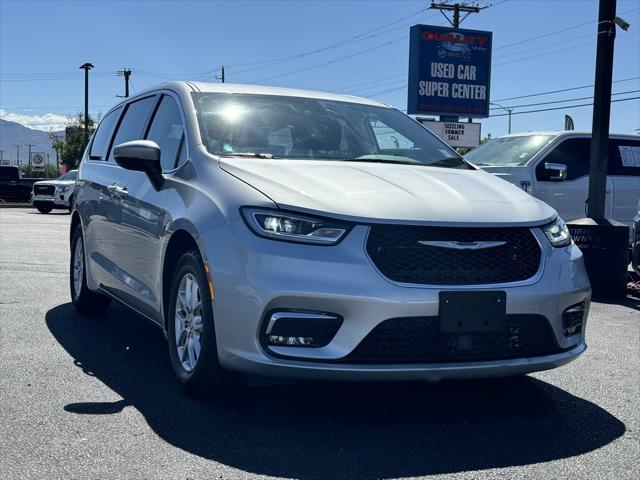 used 2023 Chrysler Pacifica car, priced at $35,498