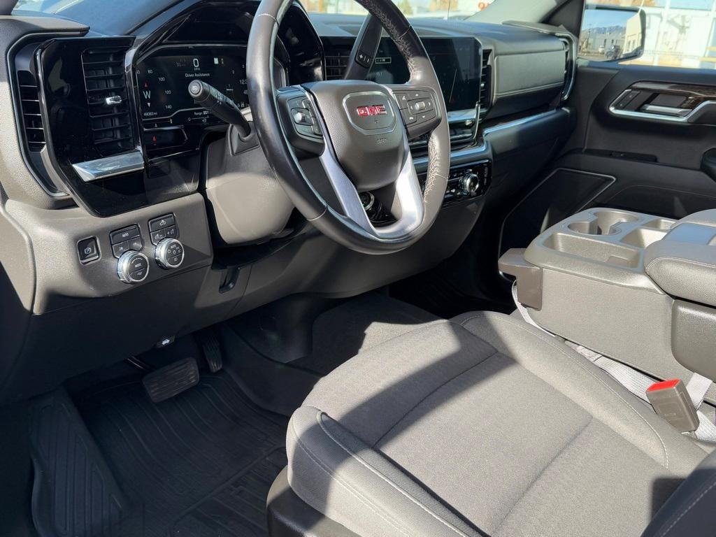 used 2022 GMC Sierra 1500 car, priced at $44,989