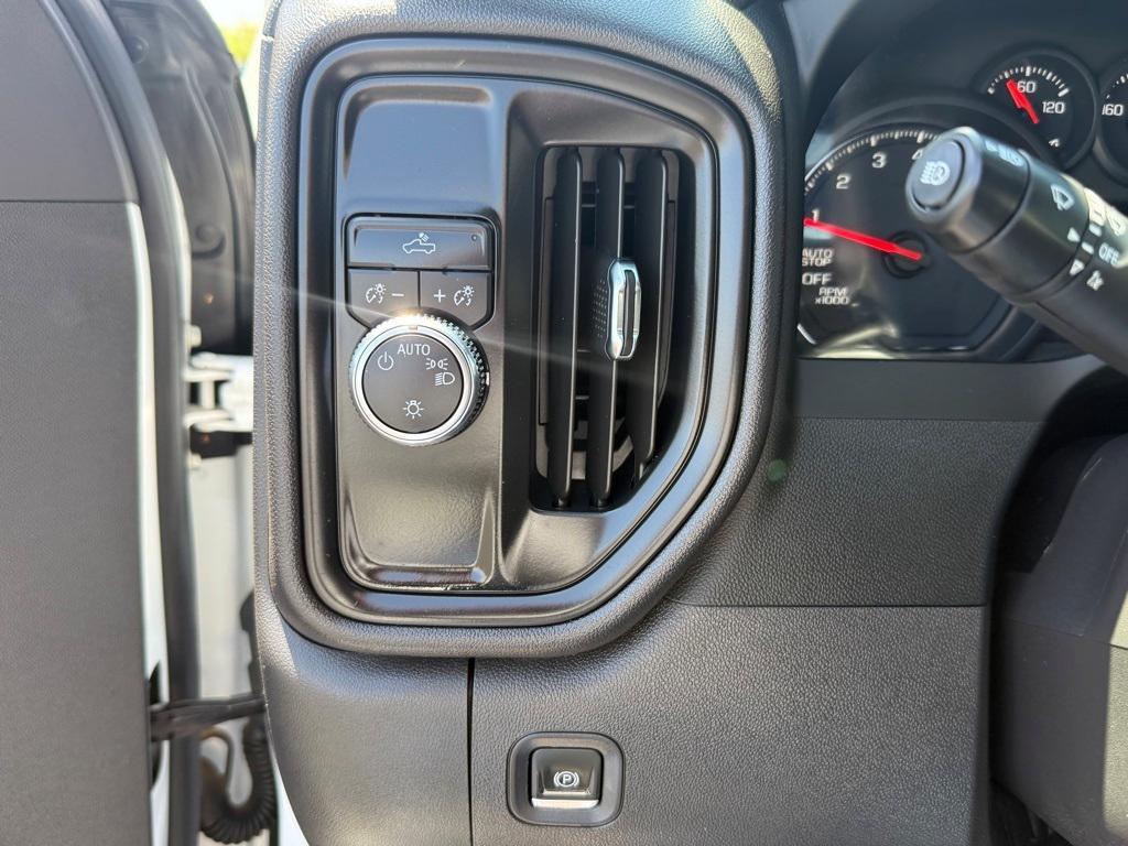 used 2023 GMC Sierra 1500 car, priced at $42,520