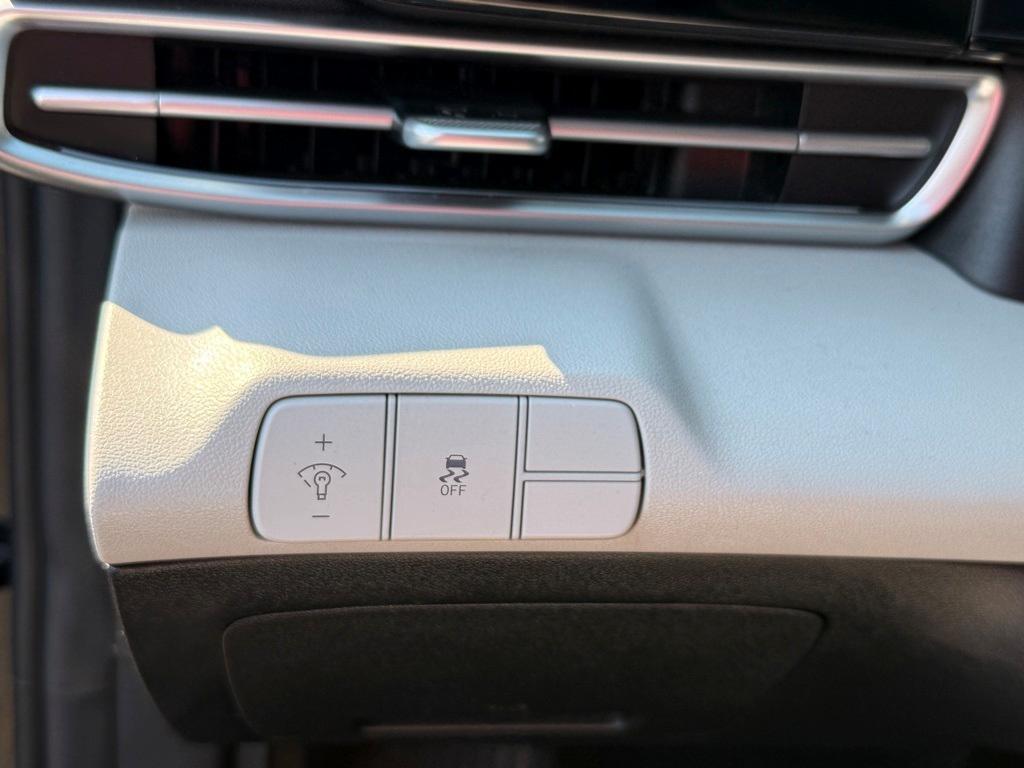 used 2024 Hyundai Elantra car, priced at $22,995