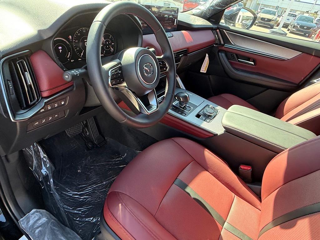 new 2025 Mazda CX-70 PHEV car, priced at $58,909