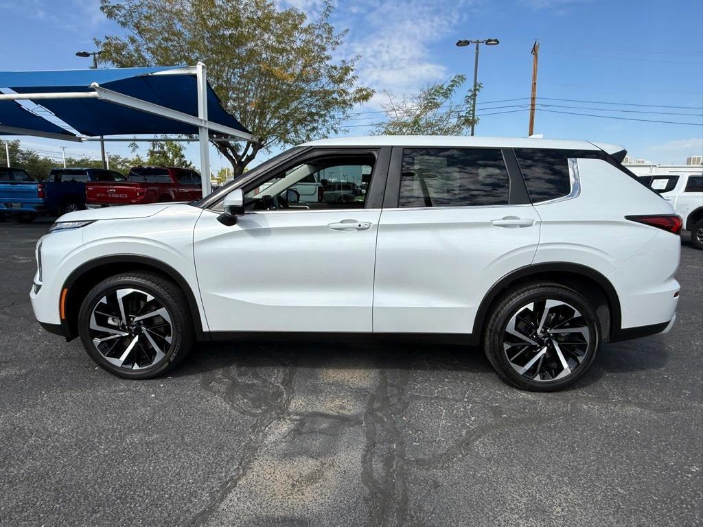 used 2024 Mitsubishi Outlander car, priced at $28,721
