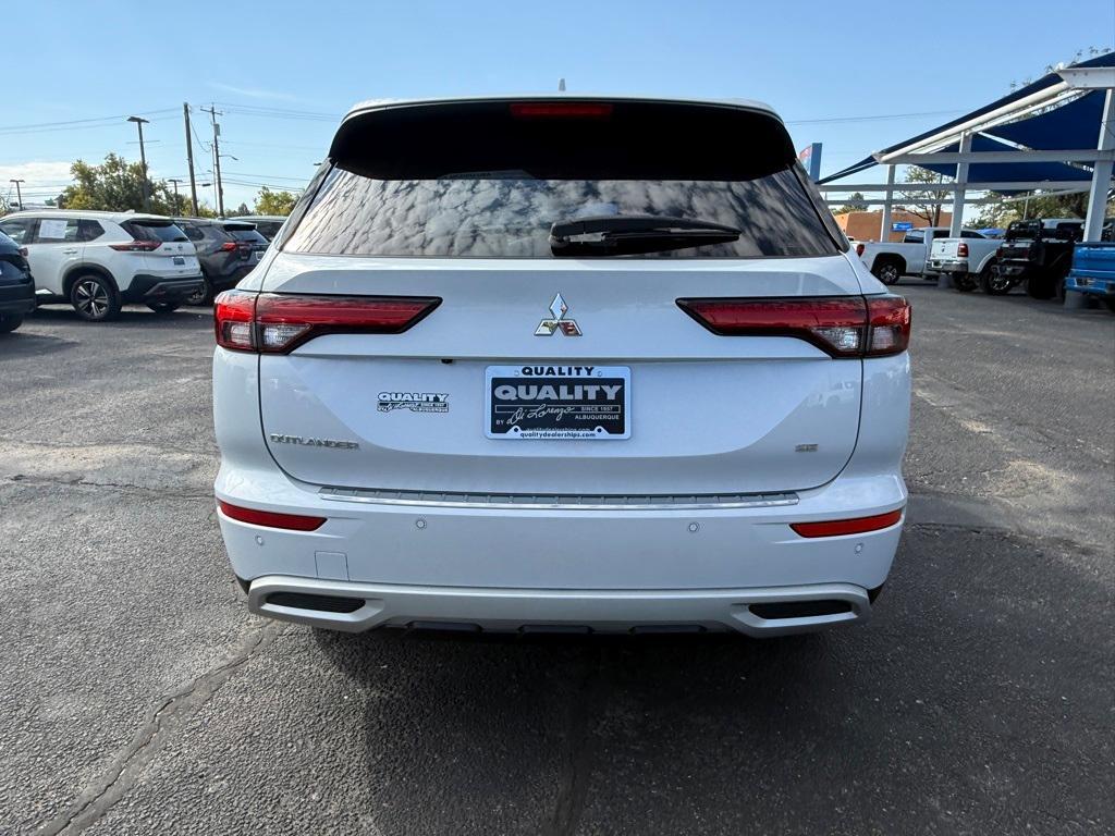 used 2024 Mitsubishi Outlander car, priced at $28,721