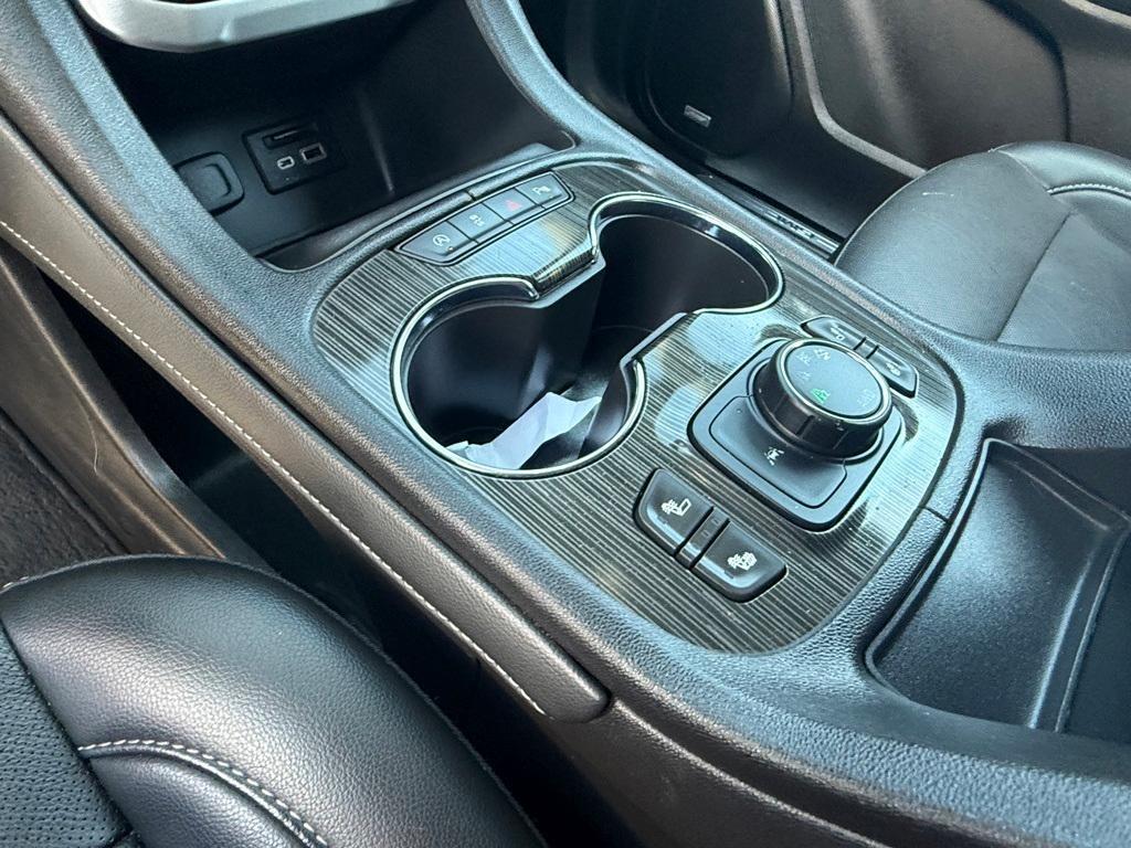 used 2023 GMC Acadia car, priced at $34,826