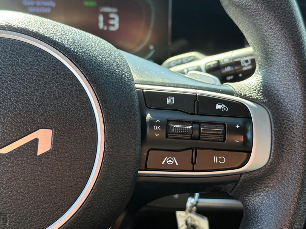 used 2023 Kia Sportage Hybrid car, priced at $24,995