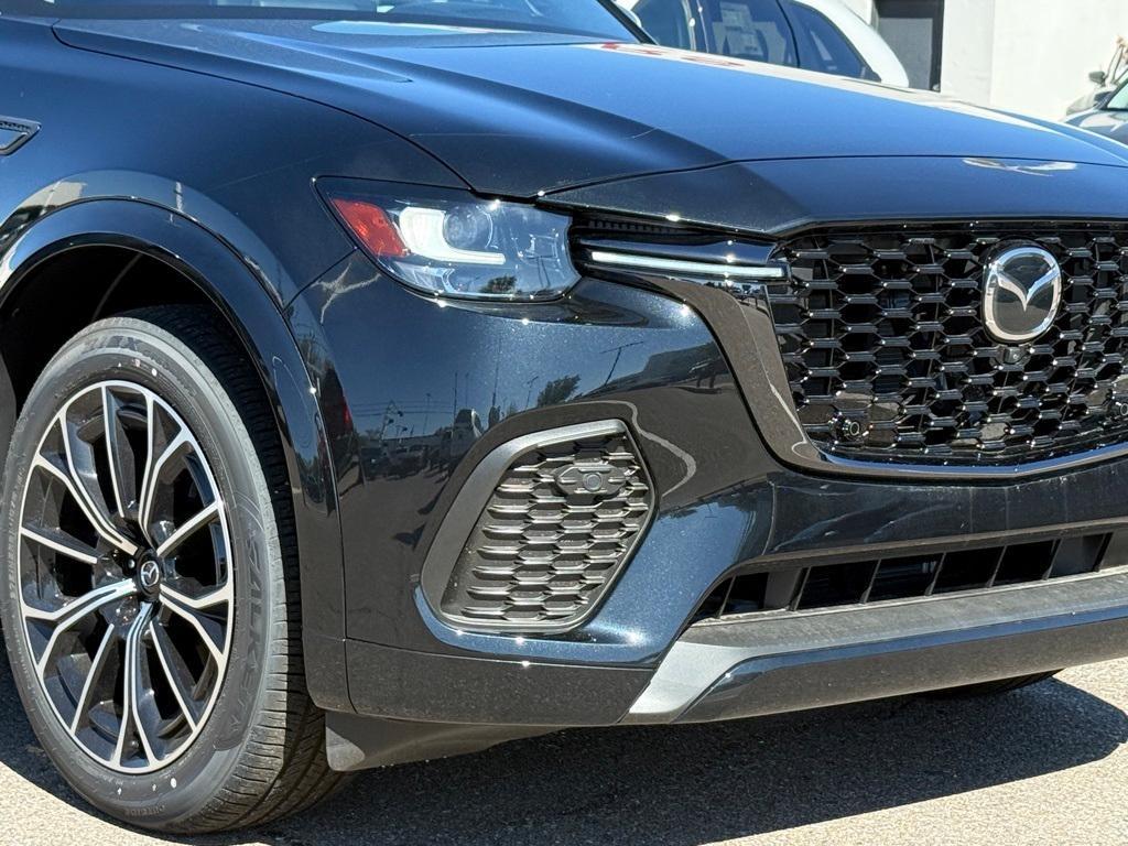 new 2025 Mazda CX-70 car, priced at $53,204