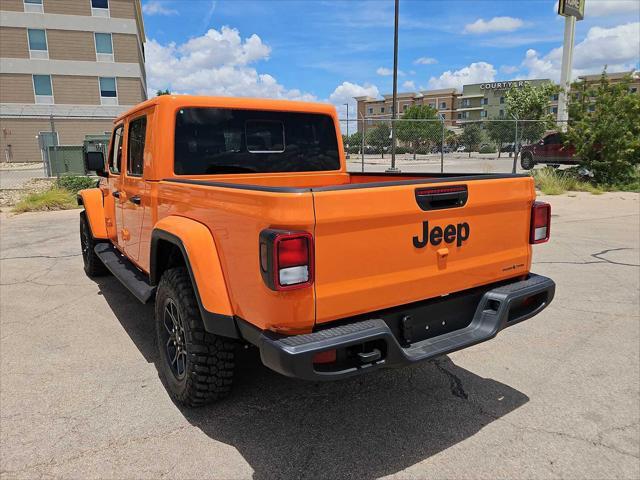 new 2025 Jeep Gladiator car, priced at $49,250