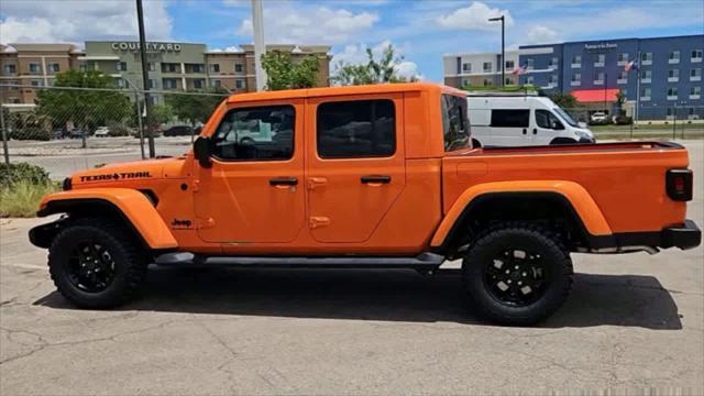 new 2025 Jeep Gladiator car, priced at $49,250