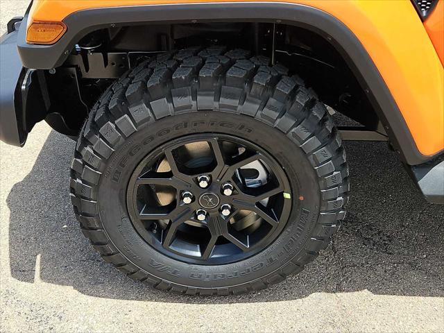 new 2025 Jeep Gladiator car, priced at $49,250