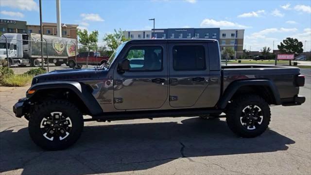 new 2025 Jeep Gladiator car, priced at $59,690