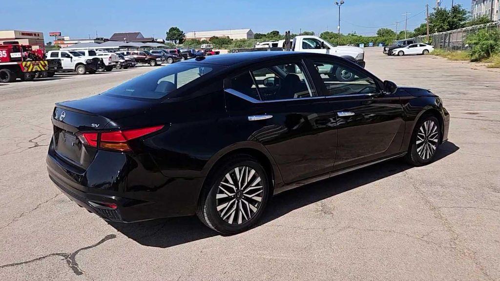 used 2023 Nissan Altima car, priced at $20,348
